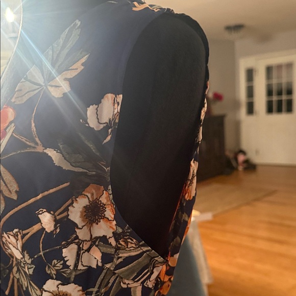 AX Paris Navy and Pink Floral Dress - Picture 5 of 7